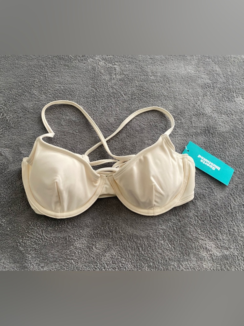 Sports Illustrated Cream Underwire Bikini Top Size Small NWT